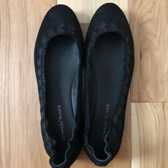 Donald Pliner flats (like new) - Picture 4 of 8